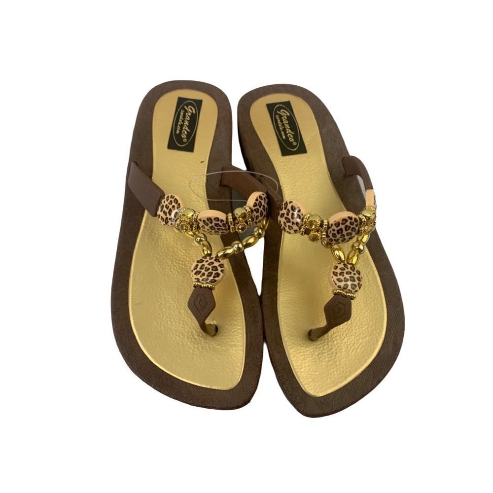 Grand Co Women's Brown & Gold Sandals - Picture 4 of 6